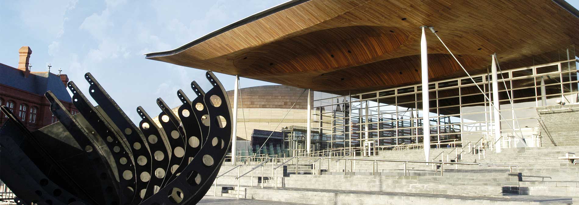 Y Senedd